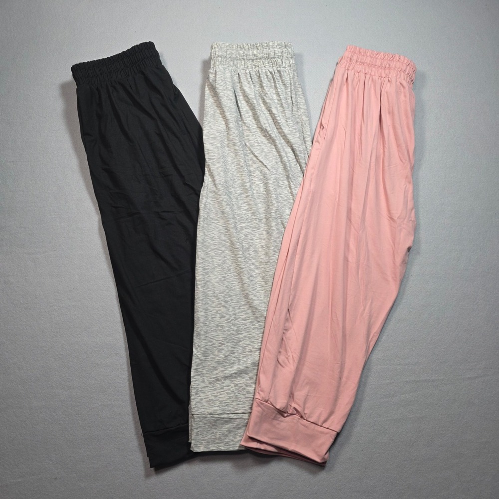 Real Essentials 3 Pack Ultra Soft Capri Joggers - Women's Medium - NWOT